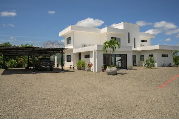 50309, 3 Bedrooms Bedrooms, ,3 BathroomsBathrooms,House / Villa,For Sale,1087