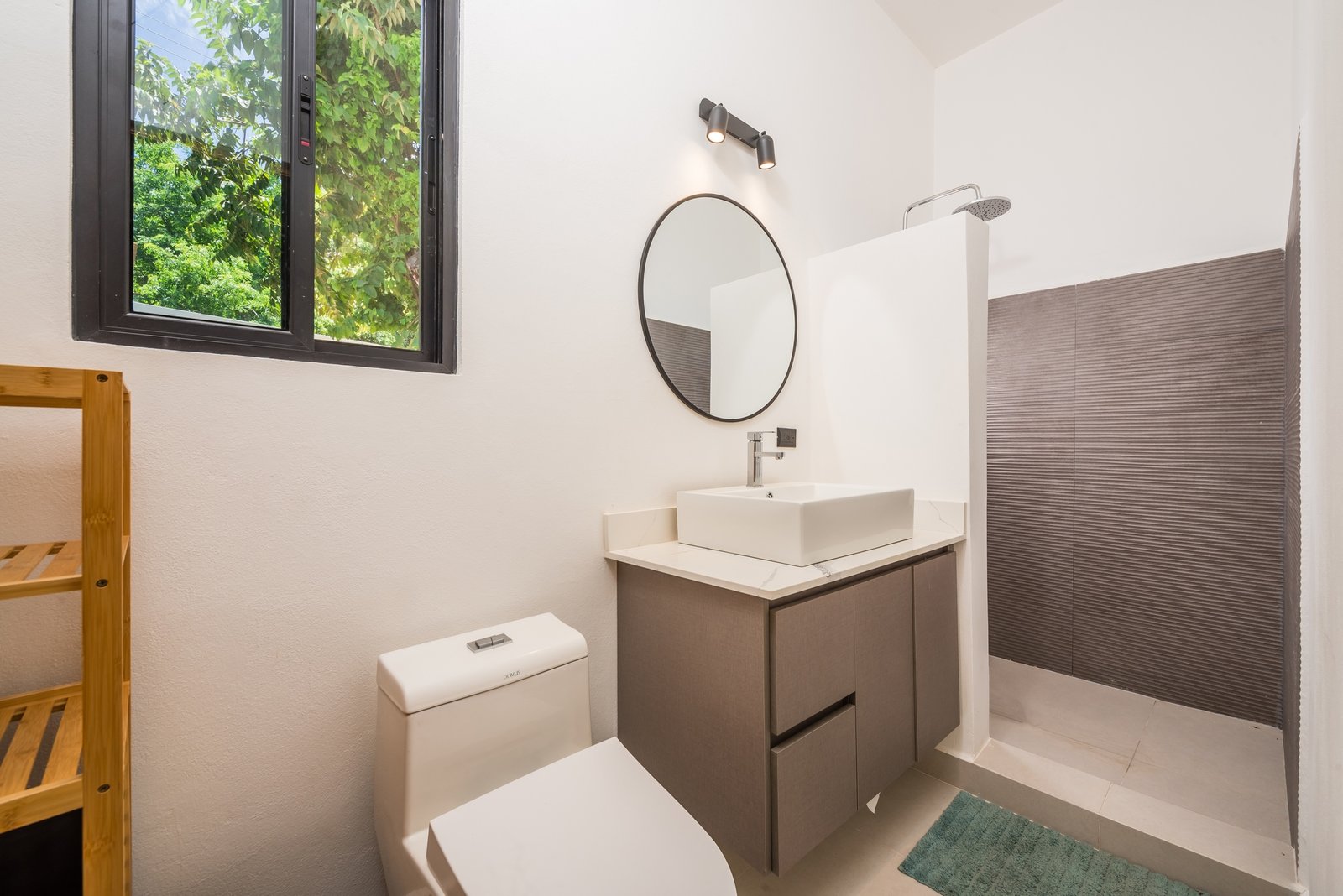 Tamarindo, 50309, 3 Bedrooms Bedrooms, ,2 BathroomsBathrooms,House / Villa,For Sale,1156