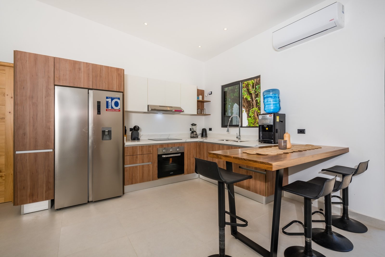 Tamarindo, 50309, 3 Bedrooms Bedrooms, ,2 BathroomsBathrooms,House / Villa,For Sale,1156