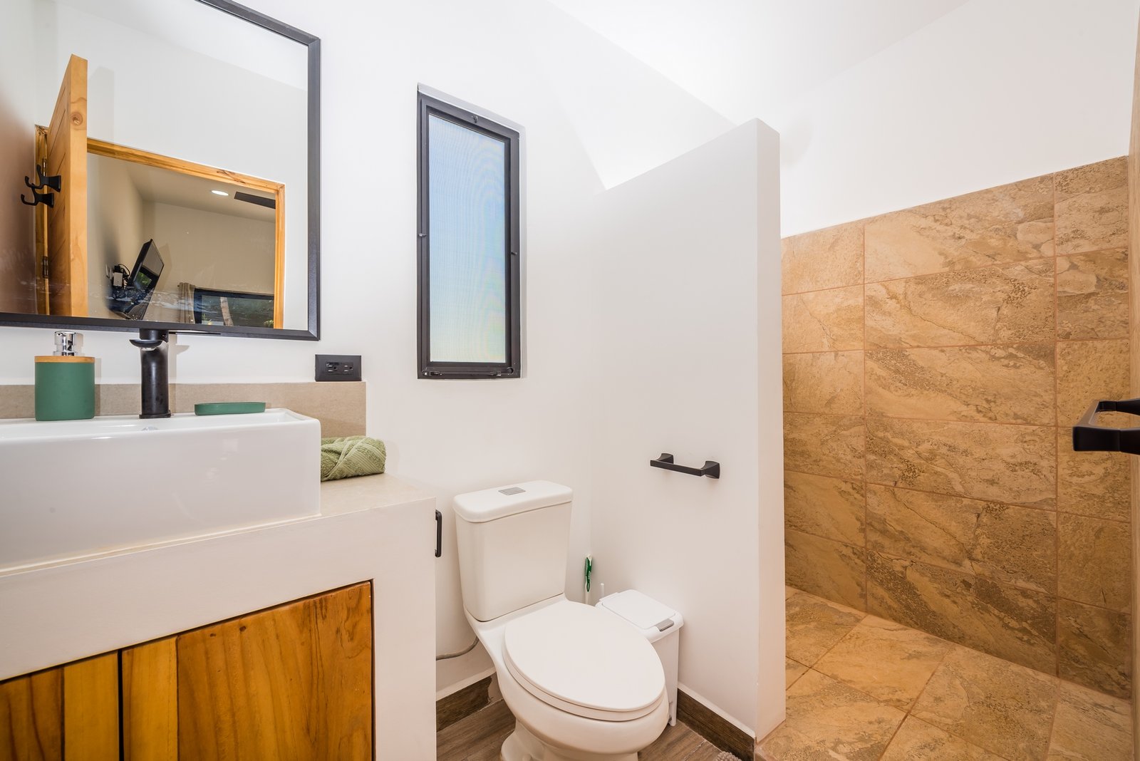 Tamarindo, 50309, 3 Bedrooms Bedrooms, ,3 BathroomsBathrooms,House / Villa,For Sale,1164