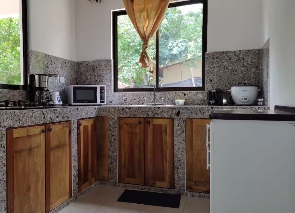 Matapalo, 50308, 14 Rooms Rooms,14 BathroomsBathrooms,Business,For Sale,1165