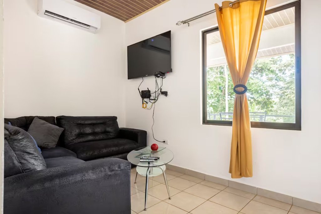 Matapalo, 50308, 14 Rooms Rooms,14 BathroomsBathrooms,Business,For Sale,1165