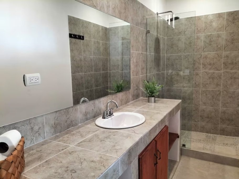 Matapalo, 50308, 14 Rooms Rooms,14 BathroomsBathrooms,Business,For Sale,1165