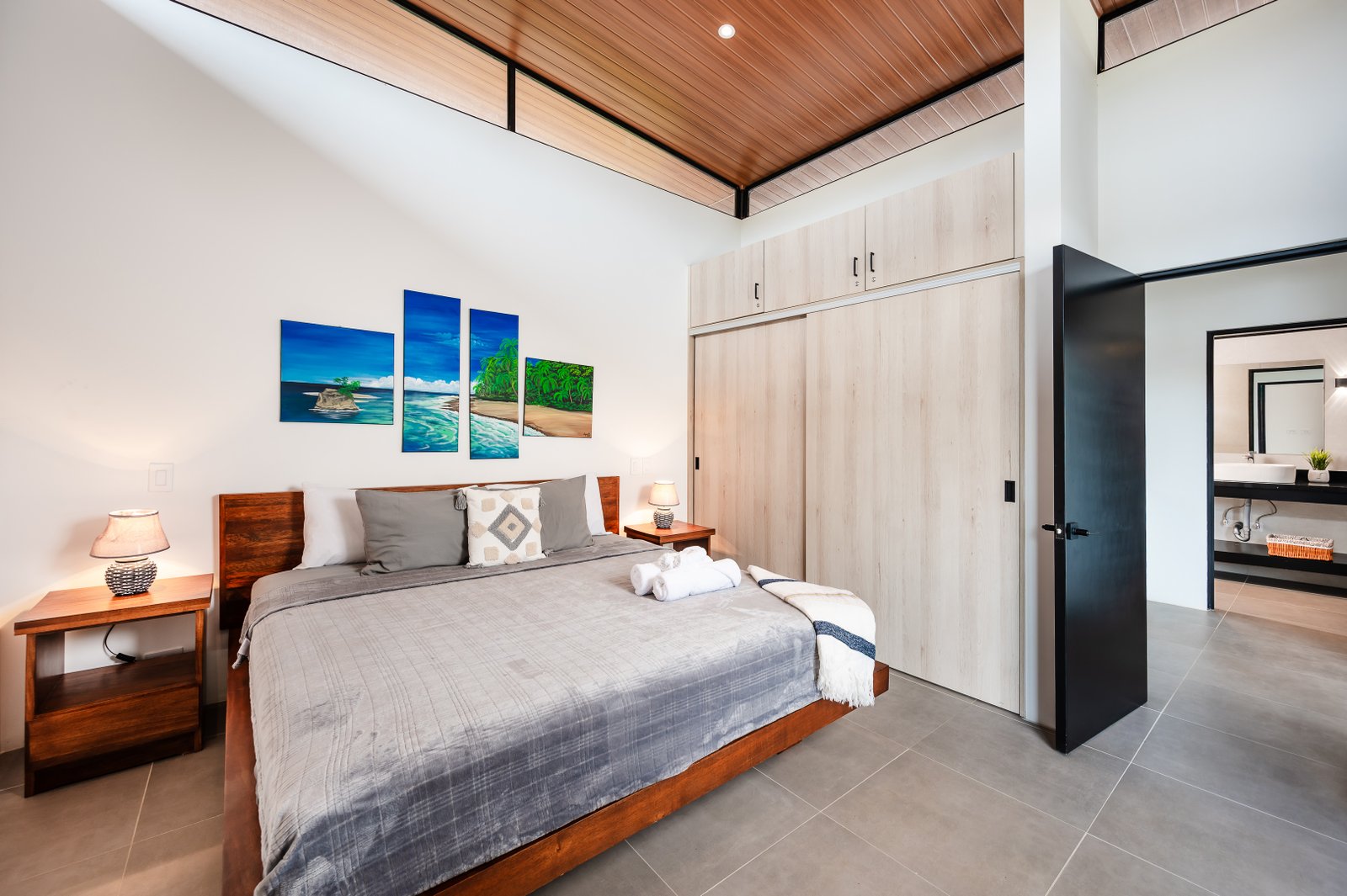 Puerto Viejo, 2 Bedrooms Bedrooms, ,2 BathroomsBathrooms,House / Villa,For Sale,1168