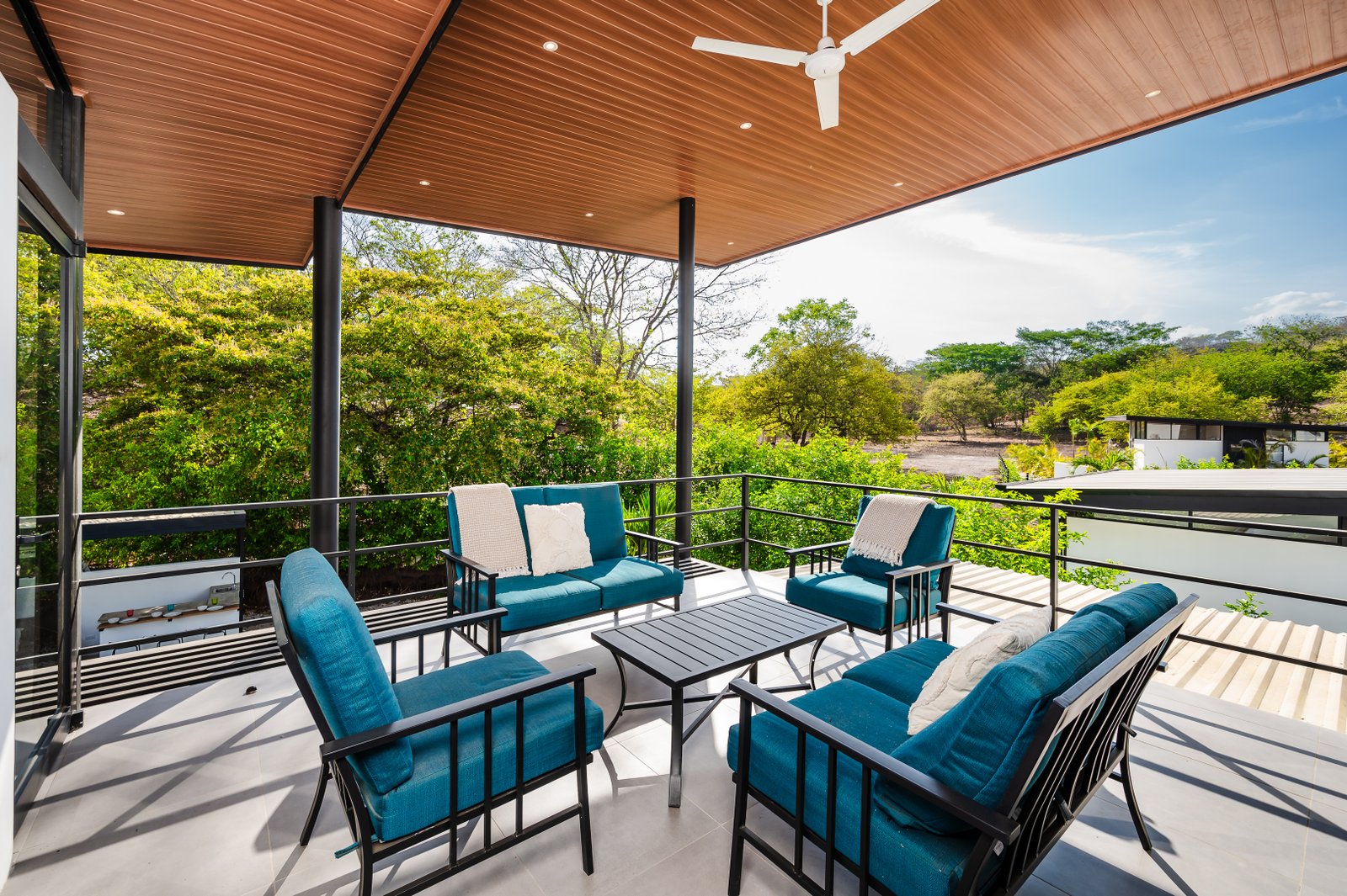 Puerto Viejo, 2 Bedrooms Bedrooms, ,2 BathroomsBathrooms,House / Villa,For Sale,1168