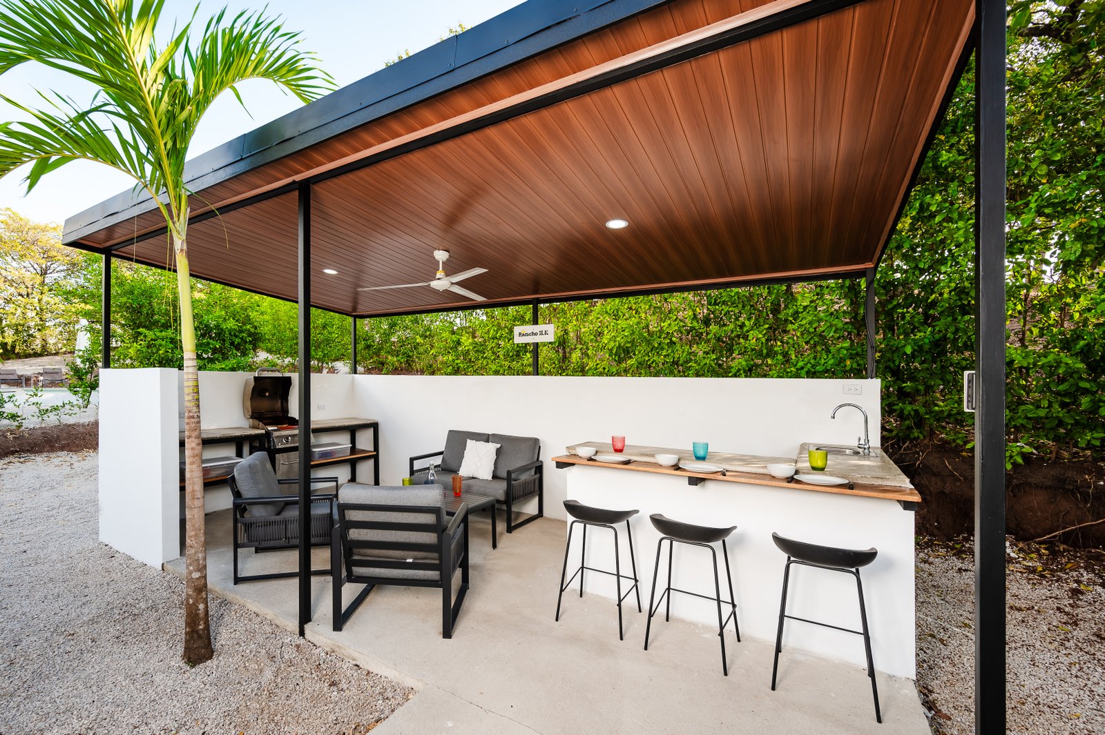 Puerto Viejo, 2 Bedrooms Bedrooms, ,2 BathroomsBathrooms,House / Villa,For Sale,1168