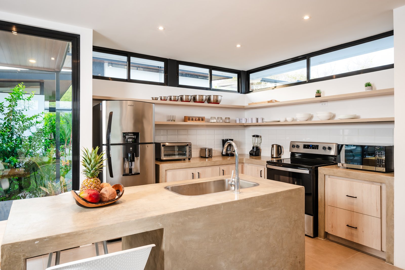 Puerto Viejo, 2 Bedrooms Bedrooms, ,2 BathroomsBathrooms,House / Villa,For Sale,1168