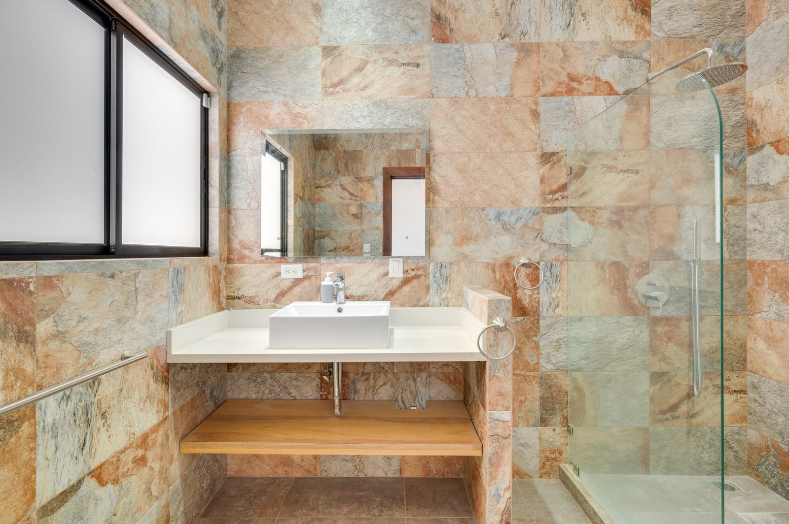 Tamarindo, 3 Bedrooms Bedrooms, ,3 BathroomsBathrooms,House / Villa,For Sale,1169