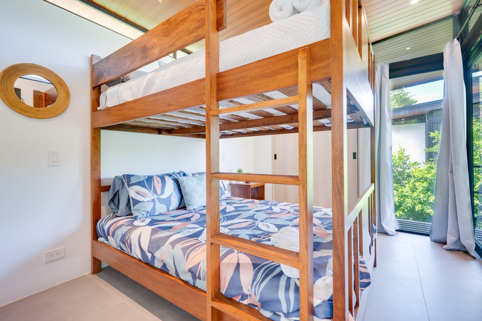 Puerto Viejo, 2 Bedrooms Bedrooms, ,2 BathroomsBathrooms,House / Villa,For Sale,1171