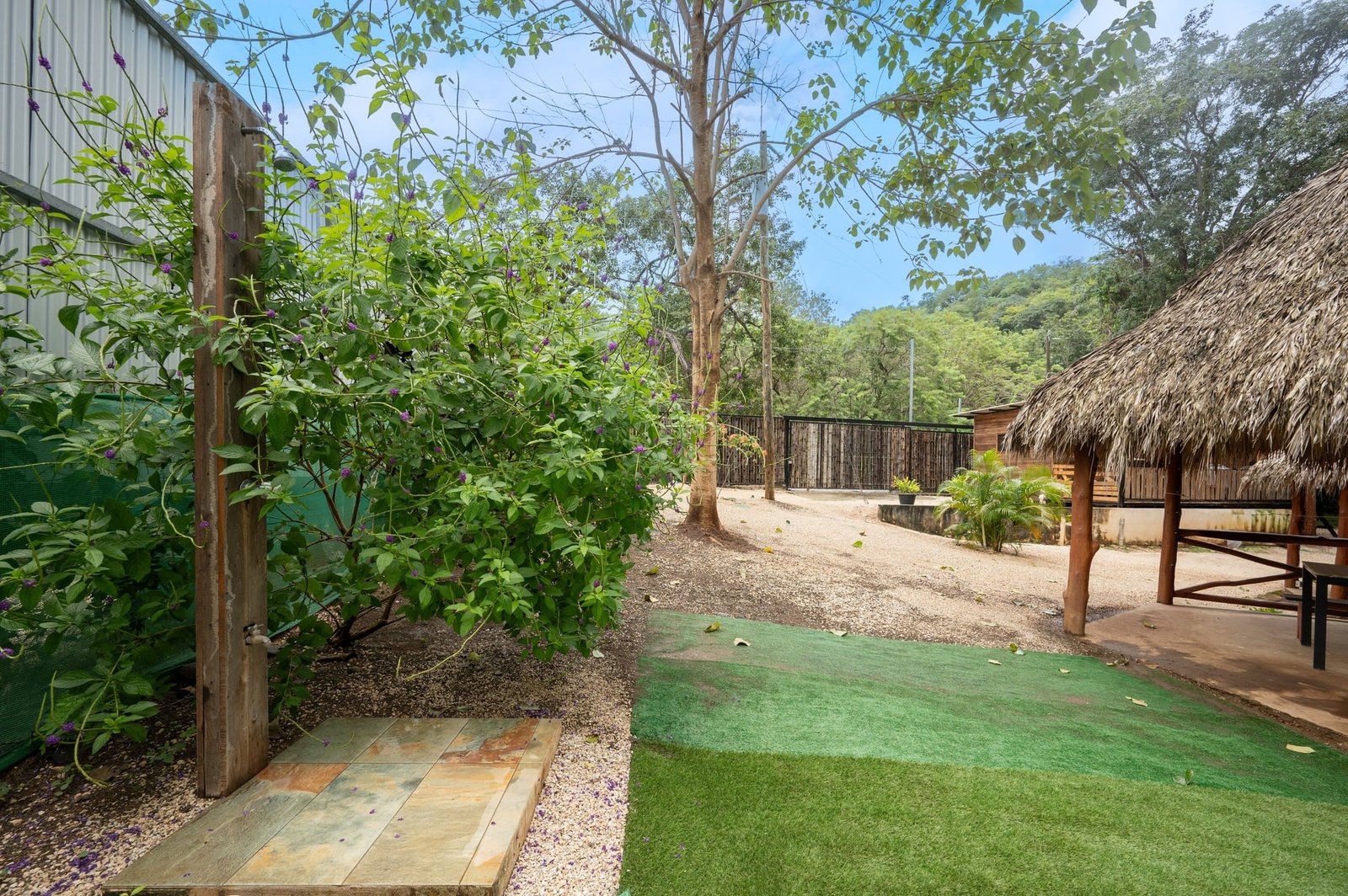 Guatemala de Santa Rosa, 3 Bedrooms Bedrooms, ,3 BathroomsBathrooms,House / Villa,For Sale,1172