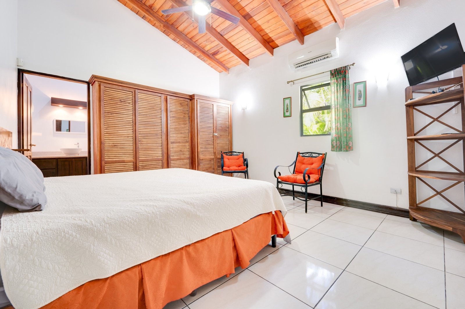 Playa Potrero, 50308, 8 Bedrooms Bedrooms, ,8 BathroomsBathrooms,House / Villa,For Sale,1173