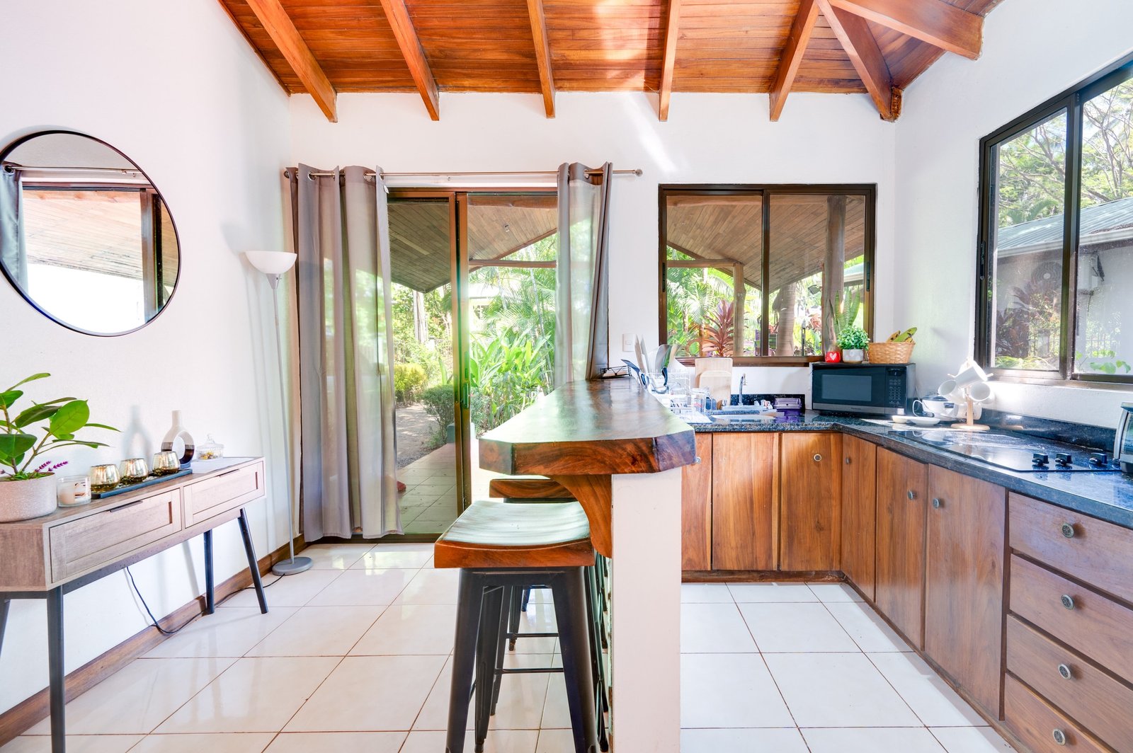 Playa Potrero, 50308, 8 Bedrooms Bedrooms, ,8 BathroomsBathrooms,House / Villa,For Sale,1173