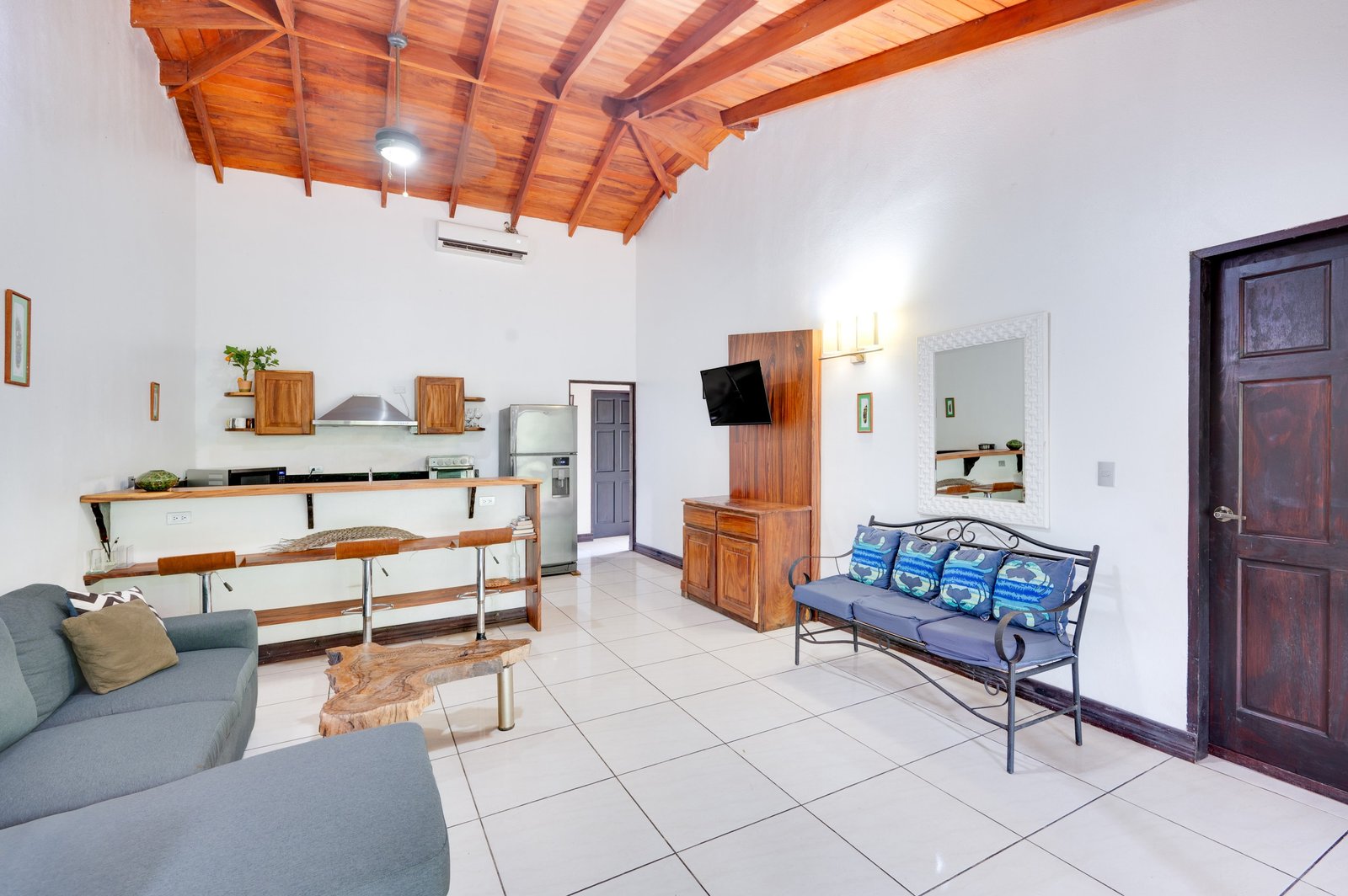 Playa Potrero, 50308, 8 Bedrooms Bedrooms, ,8 BathroomsBathrooms,House / Villa,For Sale,1173