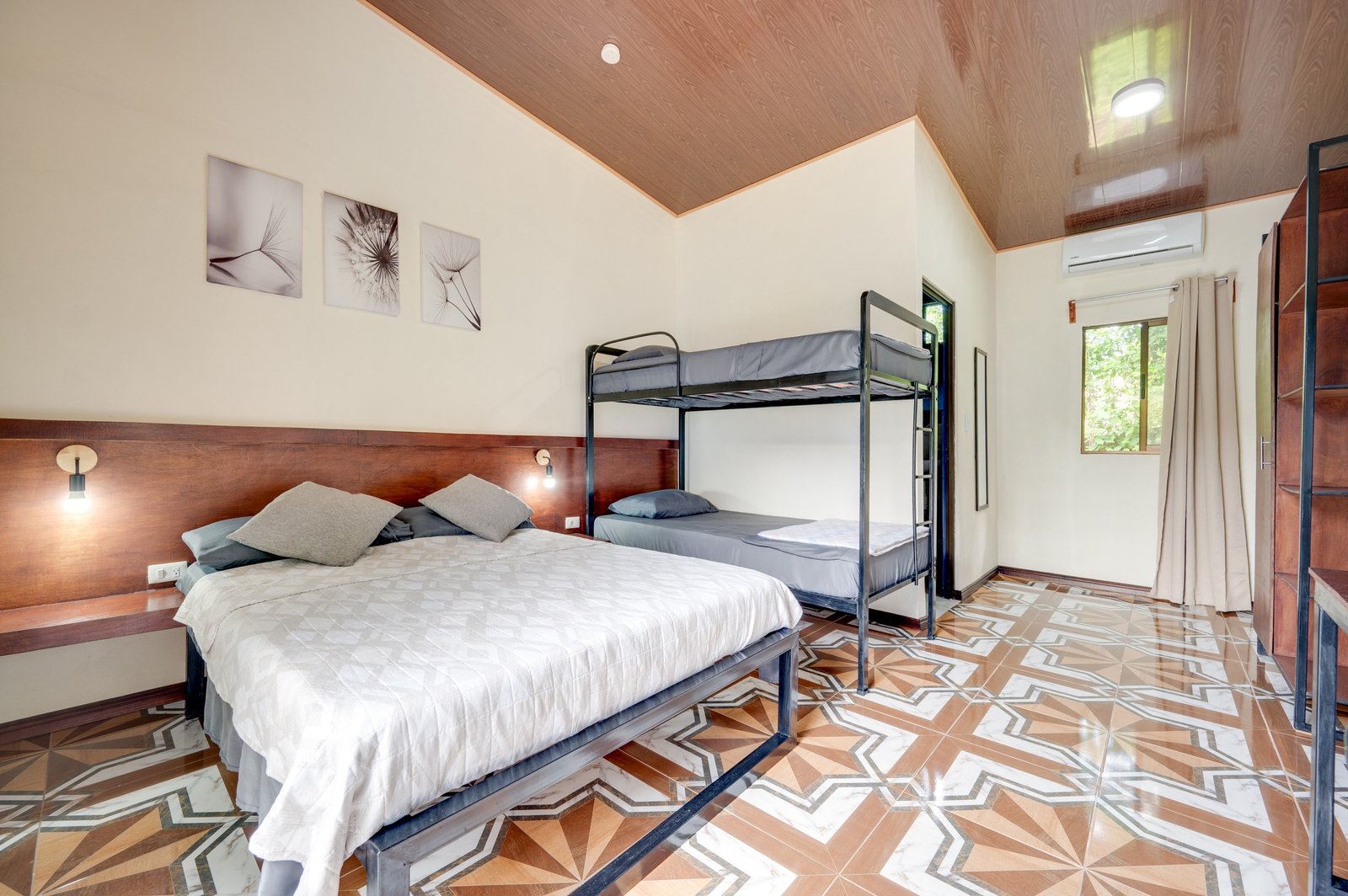 Matapalo, 6 Bedrooms Bedrooms, ,5 BathroomsBathrooms,House / Villa,For Sale,1174