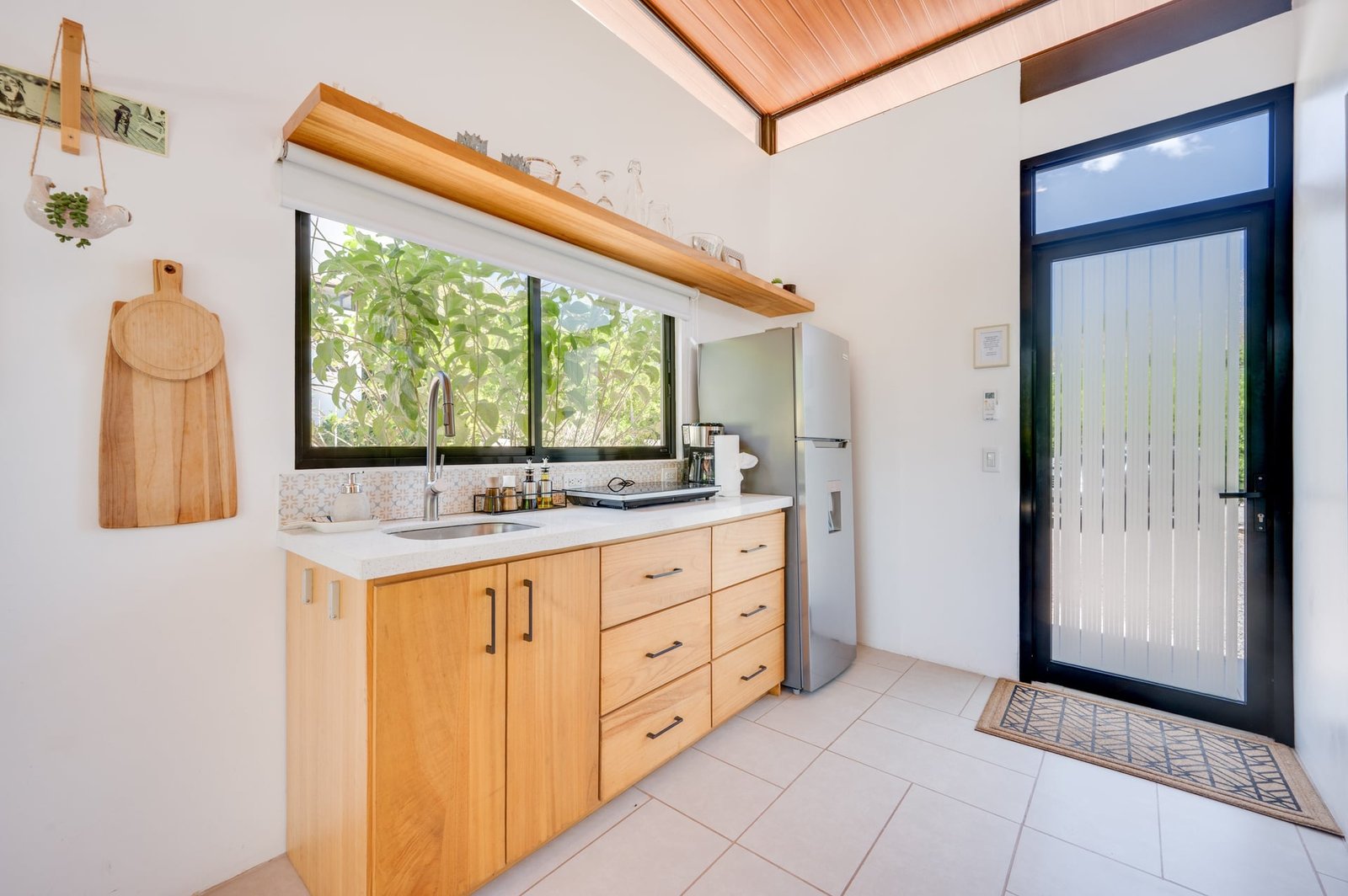 Santa Cruz, Santa Cruz, 50309, 3 Bedrooms Bedrooms, ,3 BathroomsBathrooms,House / Villa,For Sale,1182