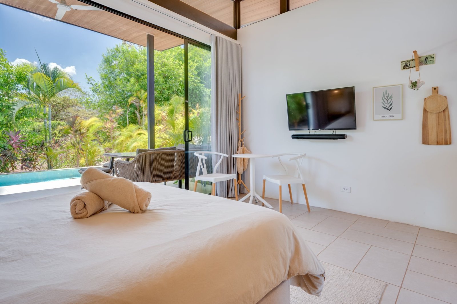 Santa Cruz, Santa Cruz, 50309, 3 Bedrooms Bedrooms, ,3 BathroomsBathrooms,House / Villa,For Sale,1182