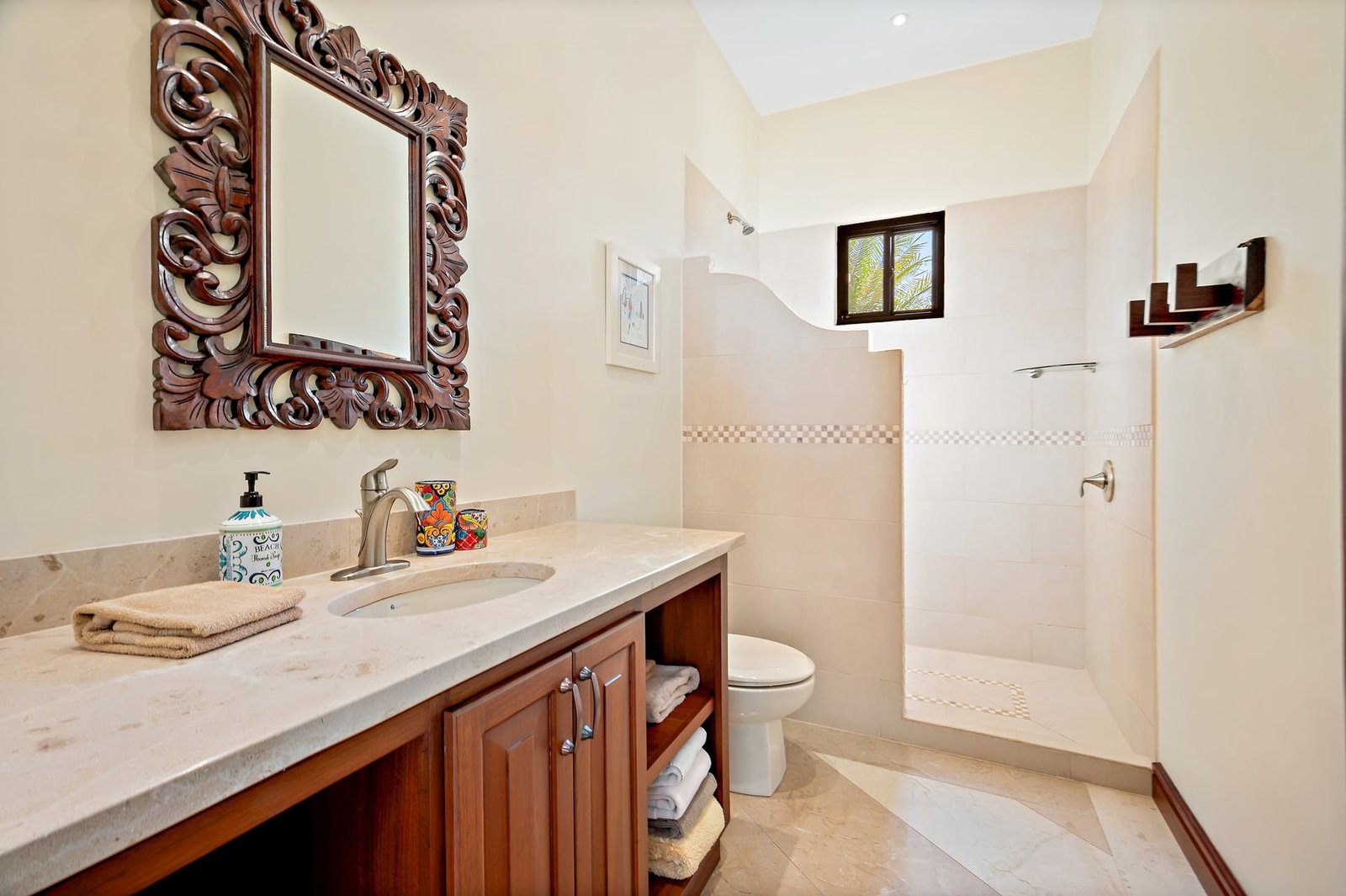 Dulce Vida, Santa Rosa, 50309, 3 Bedrooms Bedrooms, ,3 BathroomsBathrooms,Luxury Property,For Sale,Dulce Vida,1183