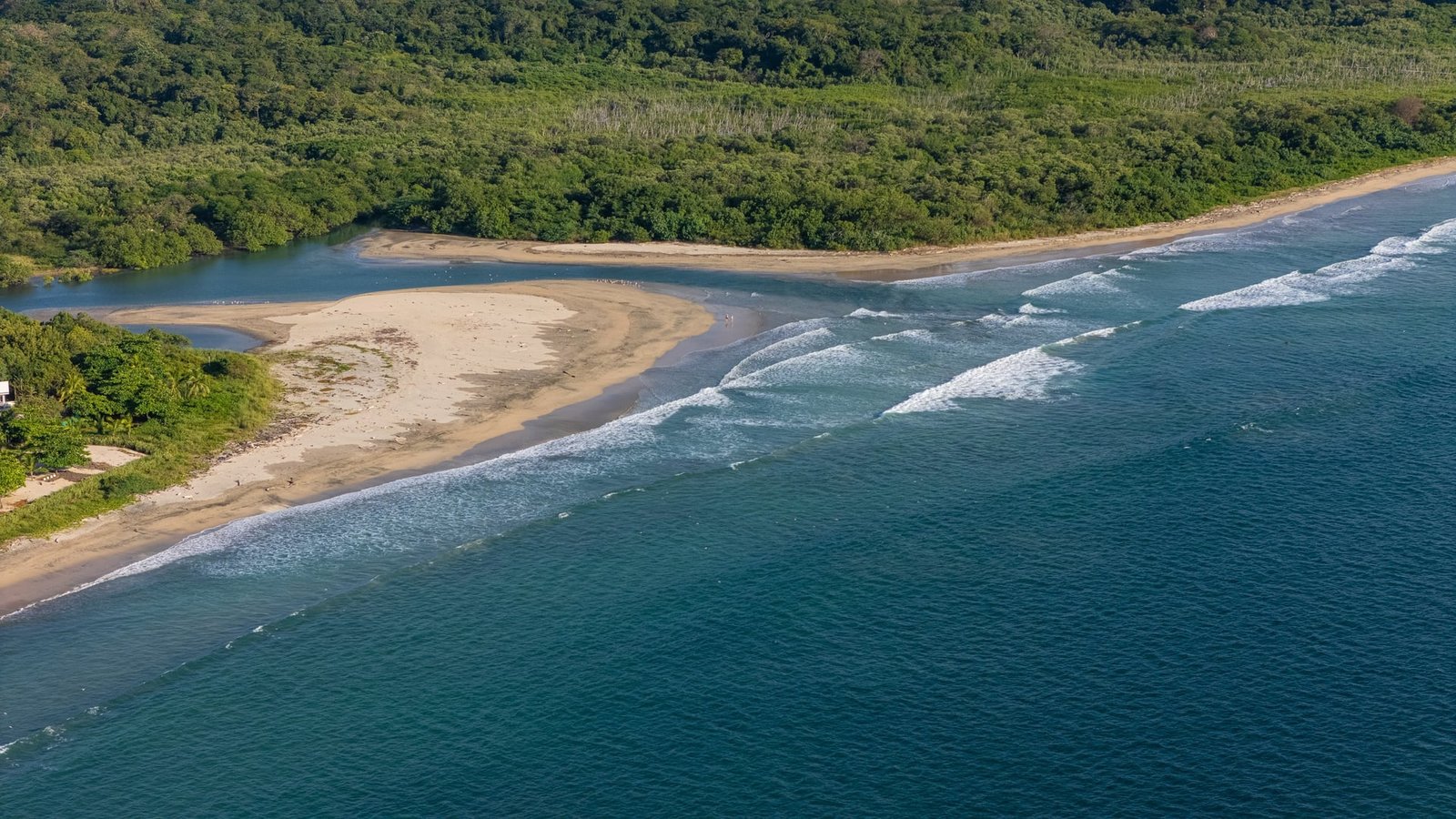 Dulce Vida, Santa Rosa, 50309, 3 Bedrooms Bedrooms, ,3 BathroomsBathrooms,Luxury Property,For Sale,Dulce Vida,1183