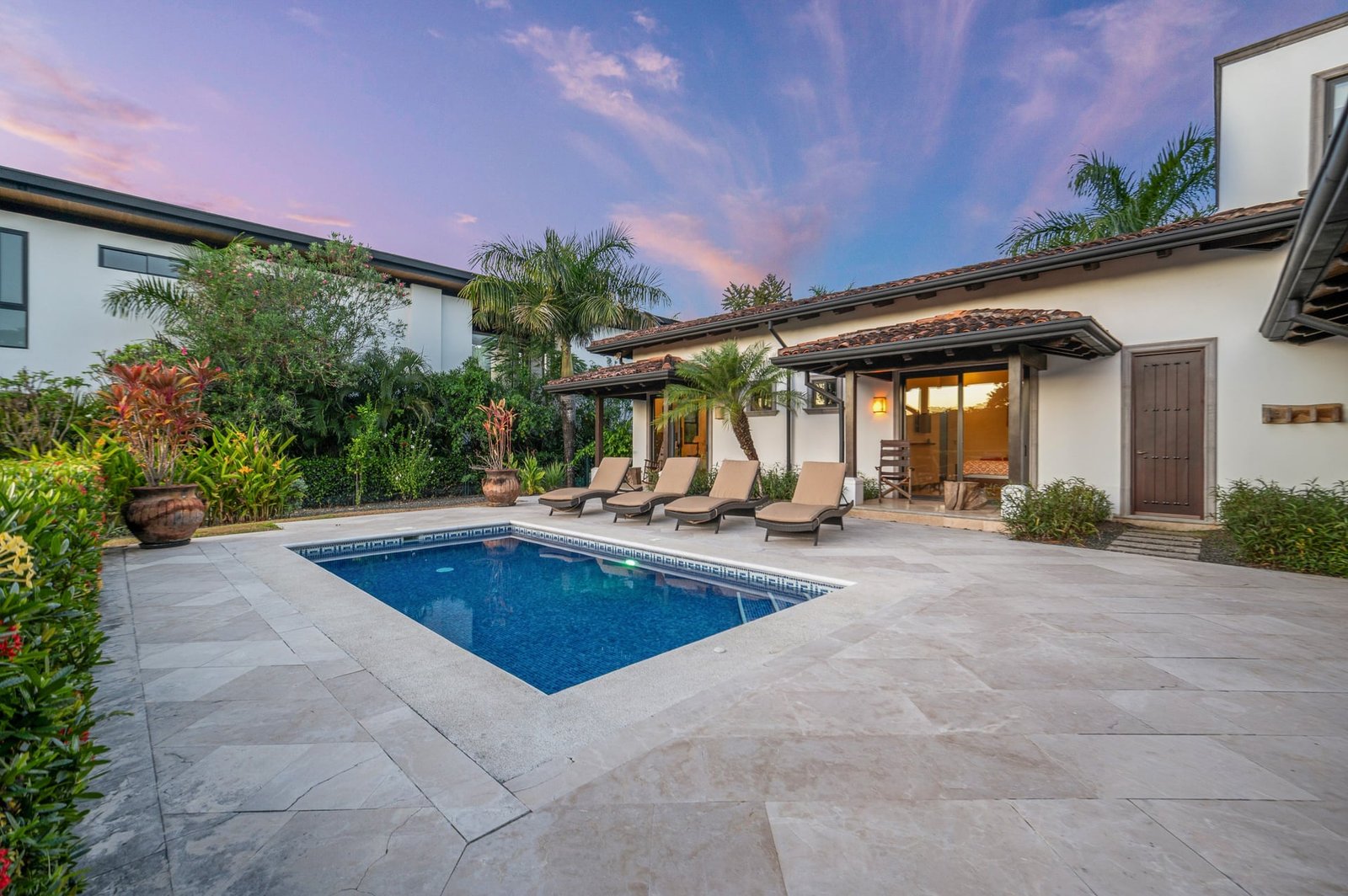 Dulce Vida, Santa Rosa, 50309, 3 Bedrooms Bedrooms, ,3 BathroomsBathrooms,Luxury Property,For Sale,Dulce Vida,1183