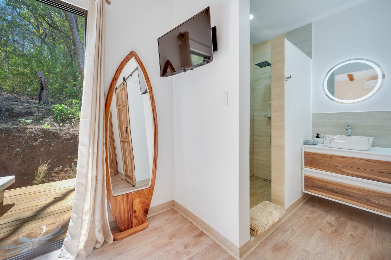 Playa Grande, 8 Bedrooms Bedrooms, ,7 BathroomsBathrooms,House / Villa,For Sale,1189