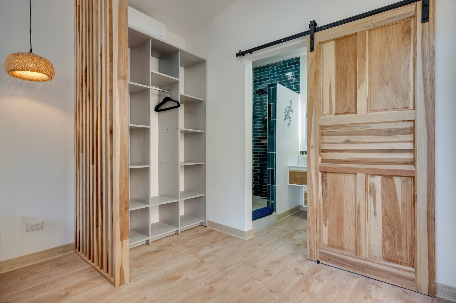 Playa Grande, 8 Bedrooms Bedrooms, ,7 BathroomsBathrooms,House / Villa,For Sale,1189