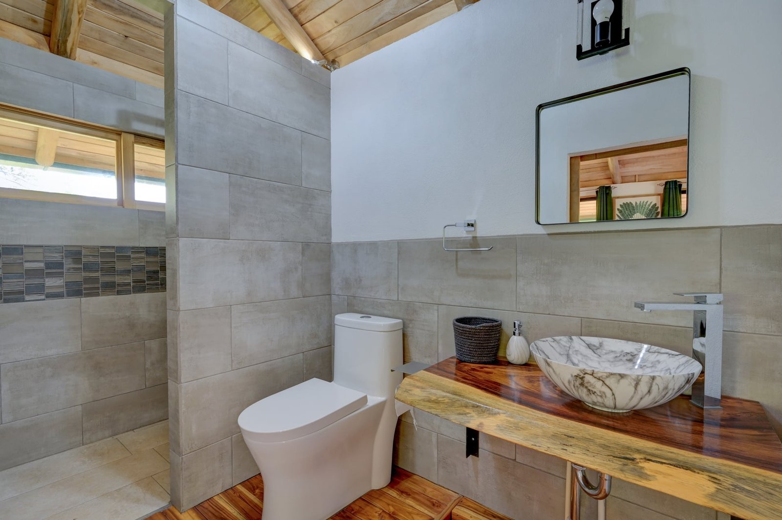 Playa Grande, 8 Bedrooms Bedrooms, ,7 BathroomsBathrooms,House / Villa,For Sale,1189