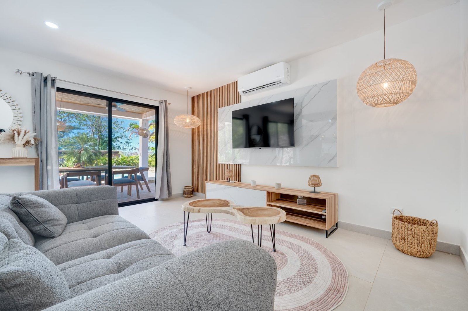 Playa Grande, 8 Bedrooms Bedrooms, ,7 BathroomsBathrooms,House / Villa,For Sale,1189