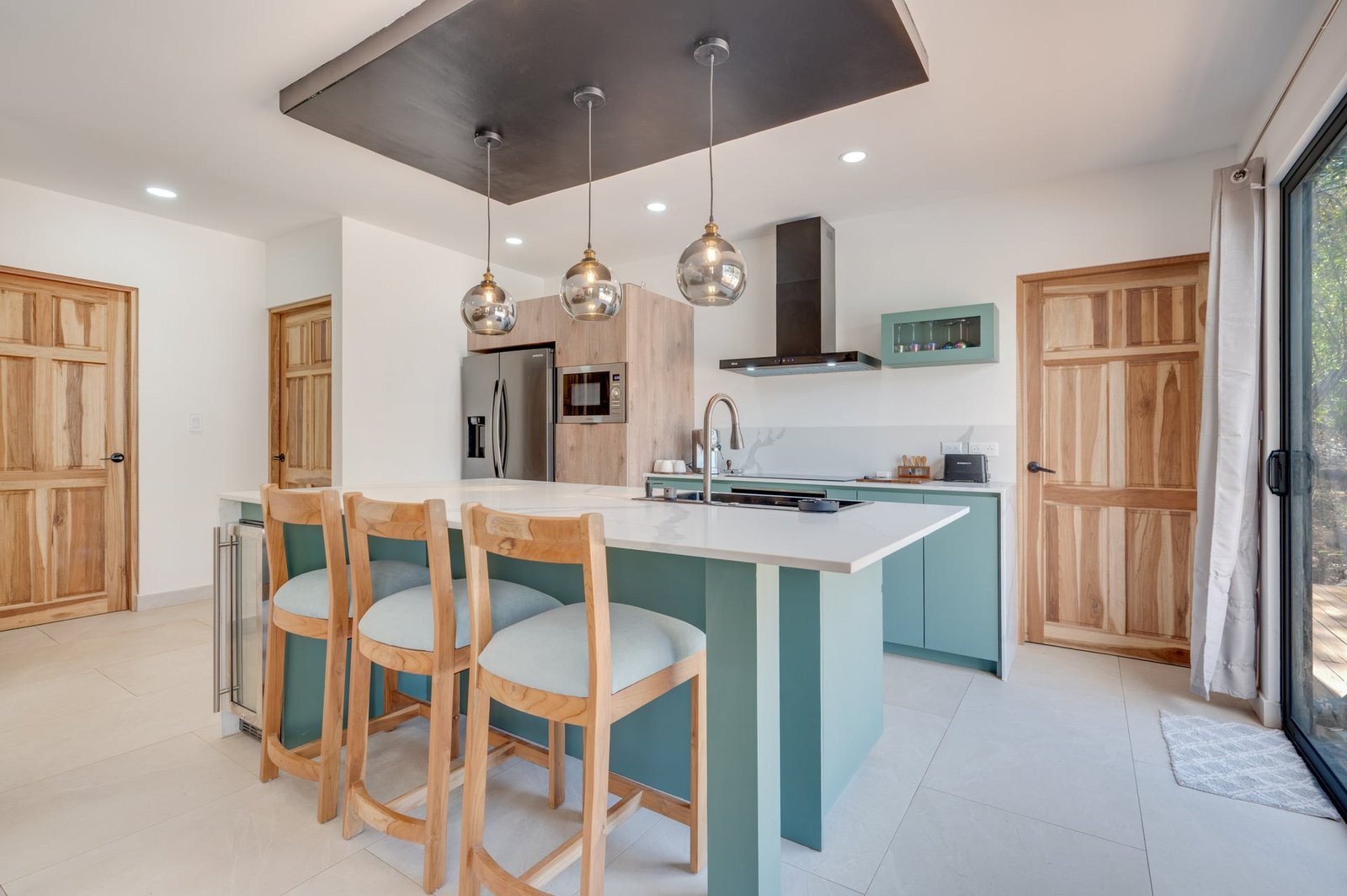 Playa Grande, 8 Bedrooms Bedrooms, ,7 BathroomsBathrooms,House / Villa,For Sale,1189