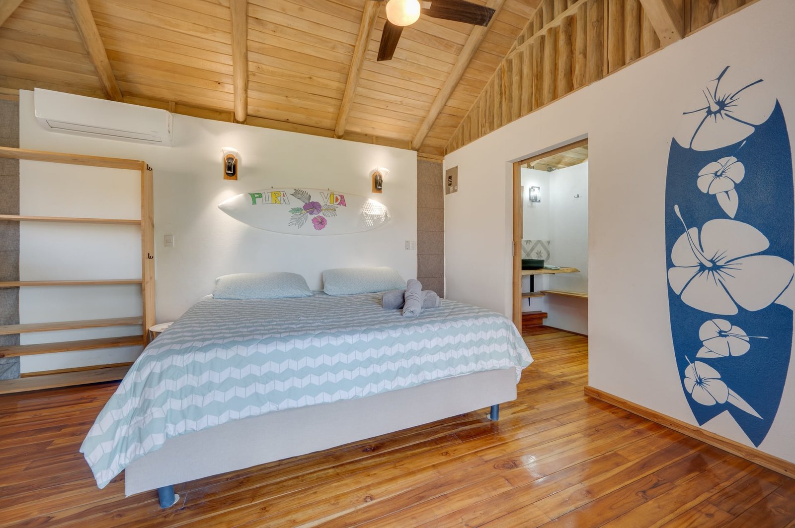 Playa Grande, 8 Bedrooms Bedrooms, ,7 BathroomsBathrooms,House / Villa,For Sale,1189