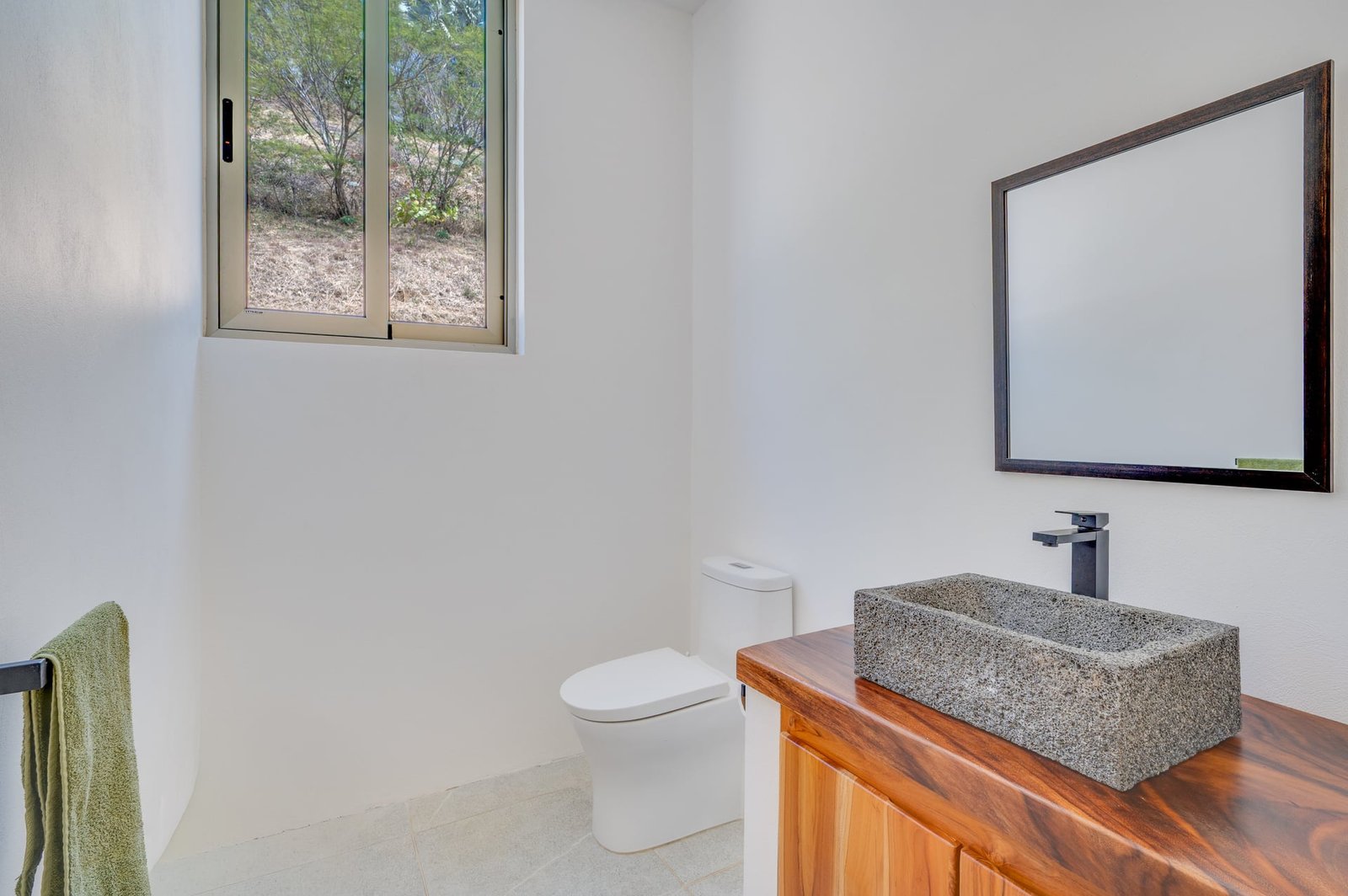 Finca panam&aacute;, 50309, 3 Bedrooms Bedrooms, ,3 BathroomsBathrooms,House / Villa,For Sale,1190