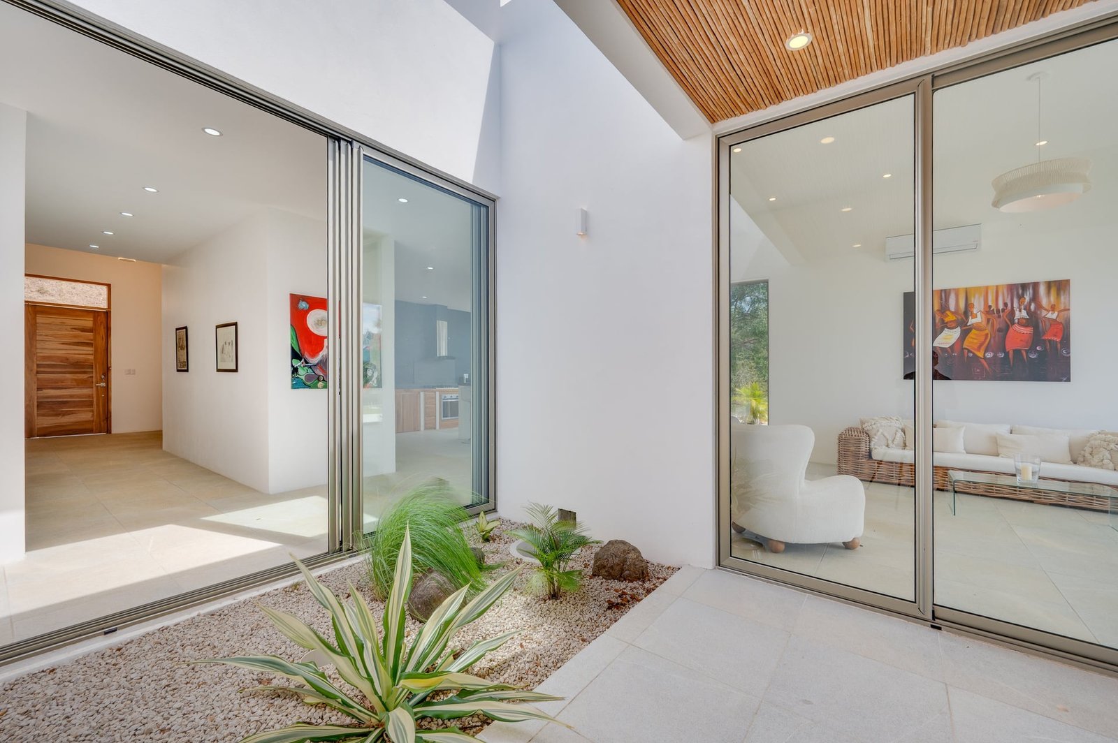 Finca panam&aacute;, 50309, 3 Bedrooms Bedrooms, ,3 BathroomsBathrooms,House / Villa,For Sale,1190