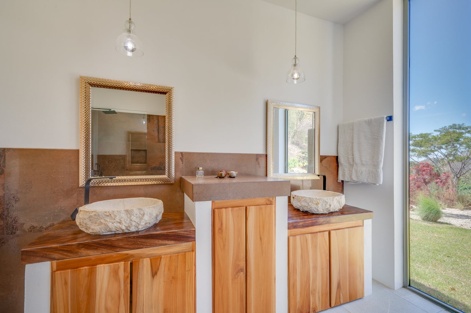 Finca panam&aacute;, 50309, 3 Bedrooms Bedrooms, ,3 BathroomsBathrooms,House / Villa,For Sale,1190