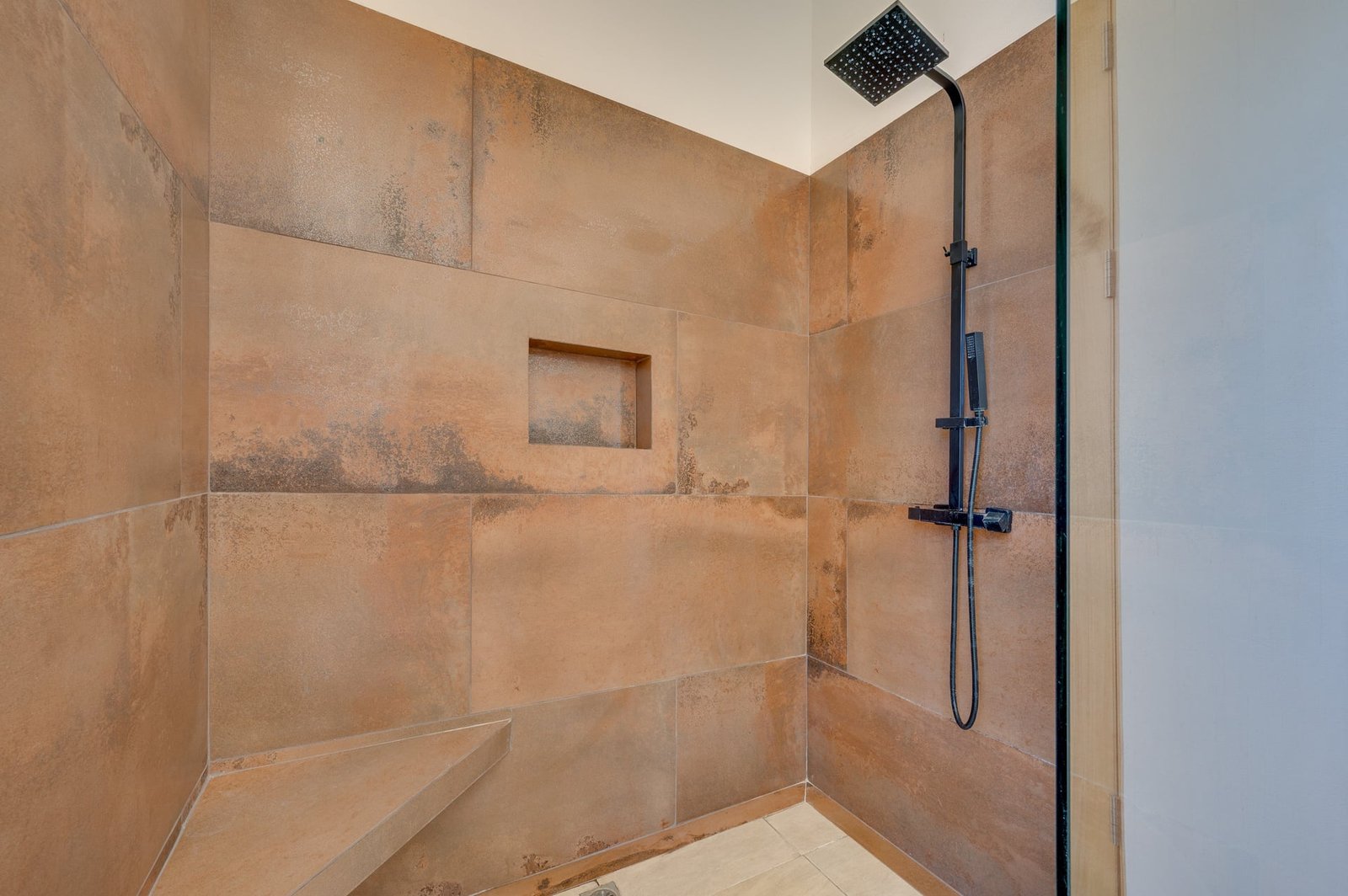 Finca panam&aacute;, 50309, 3 Bedrooms Bedrooms, ,3 BathroomsBathrooms,House / Villa,For Sale,1190