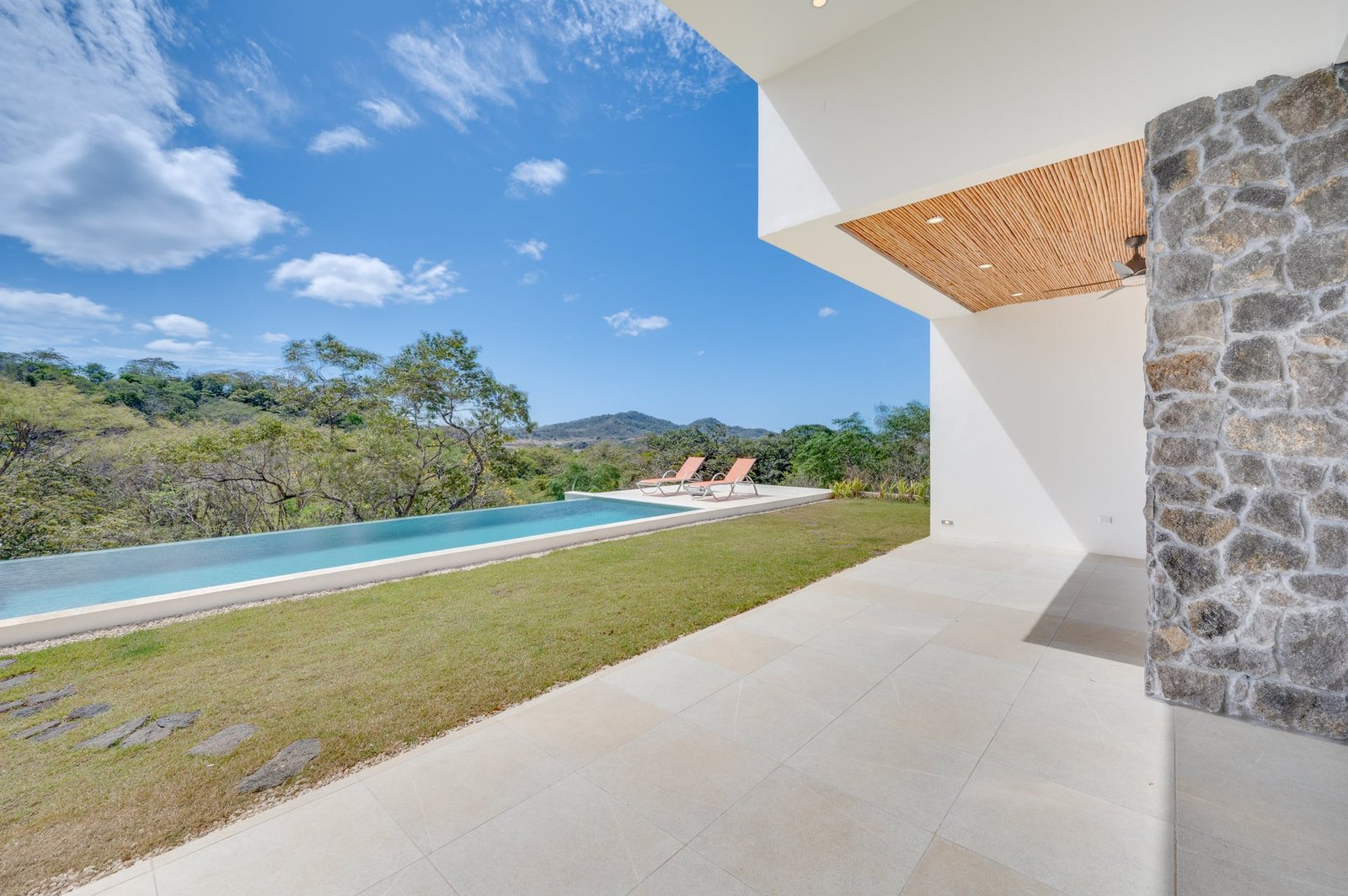 Finca panam&aacute;, 50309, 3 Bedrooms Bedrooms, ,3 BathroomsBathrooms,House / Villa,For Sale,1190