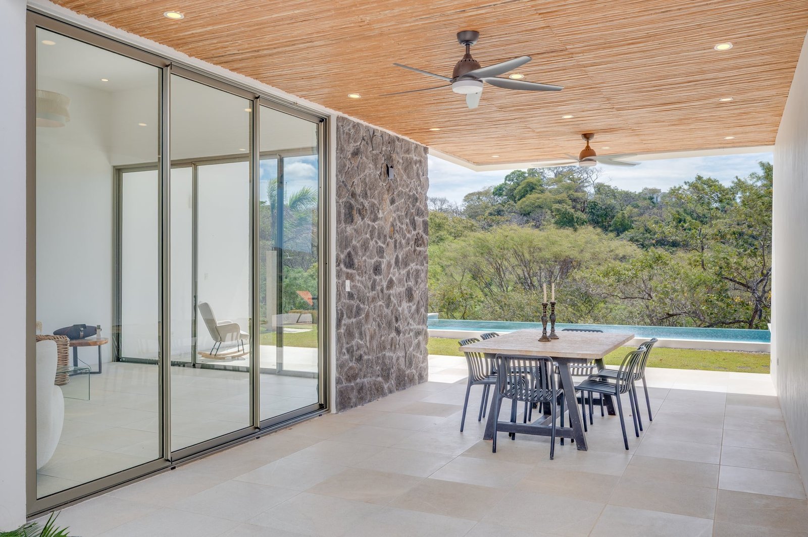 Finca panam&aacute;, 50309, 3 Bedrooms Bedrooms, ,3 BathroomsBathrooms,House / Villa,For Sale,1190