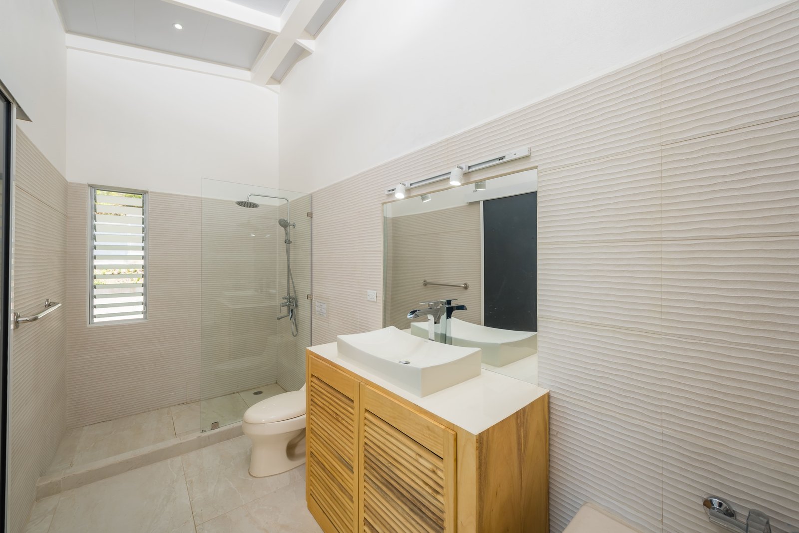 Playa Grande, 50308, 5 Bedrooms Bedrooms, ,5 BathroomsBathrooms,Luxury Property,For Sale,1191