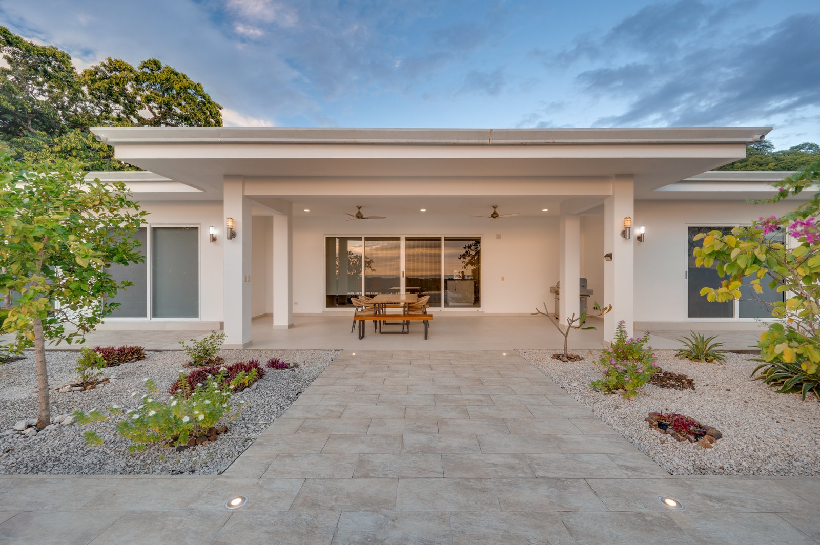 Corona del Cabo, Playa Grande, 50308, 4 Bedrooms Bedrooms, ,2 BathroomsBathrooms,Luxury Property,For Sale,Corona del Cabo,1192