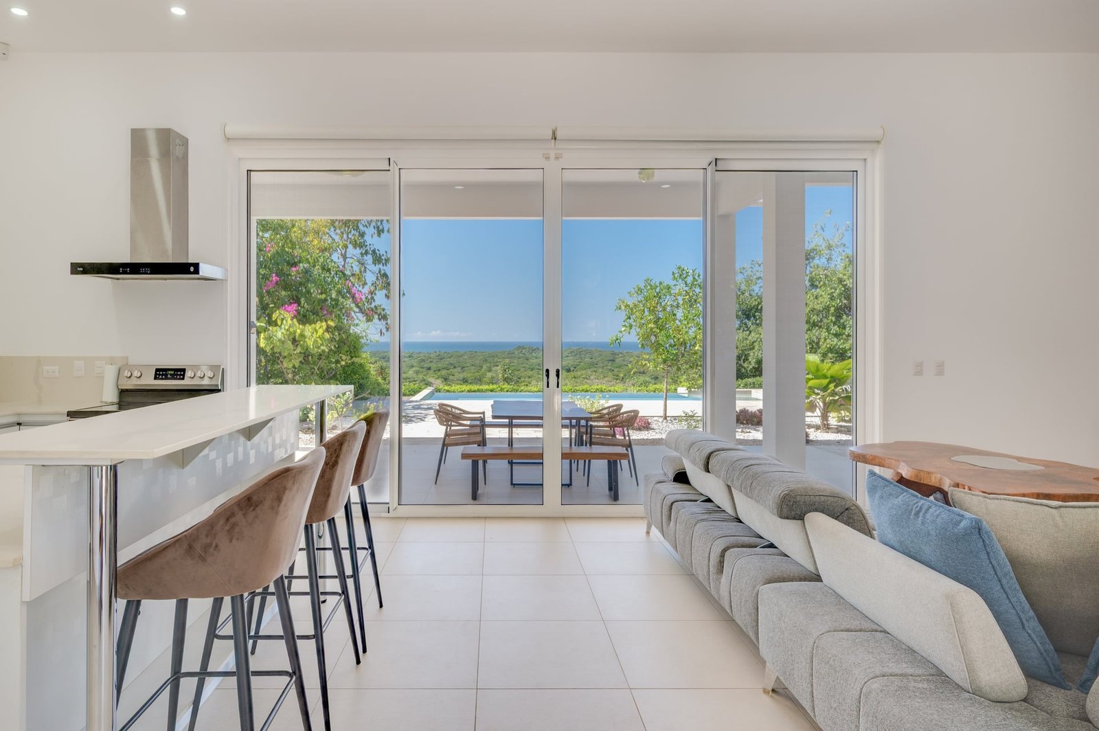 Corona del Cabo, Playa Grande, 50308, 4 Bedrooms Bedrooms, ,2 BathroomsBathrooms,Luxury Property,For Sale,Corona del Cabo,1192